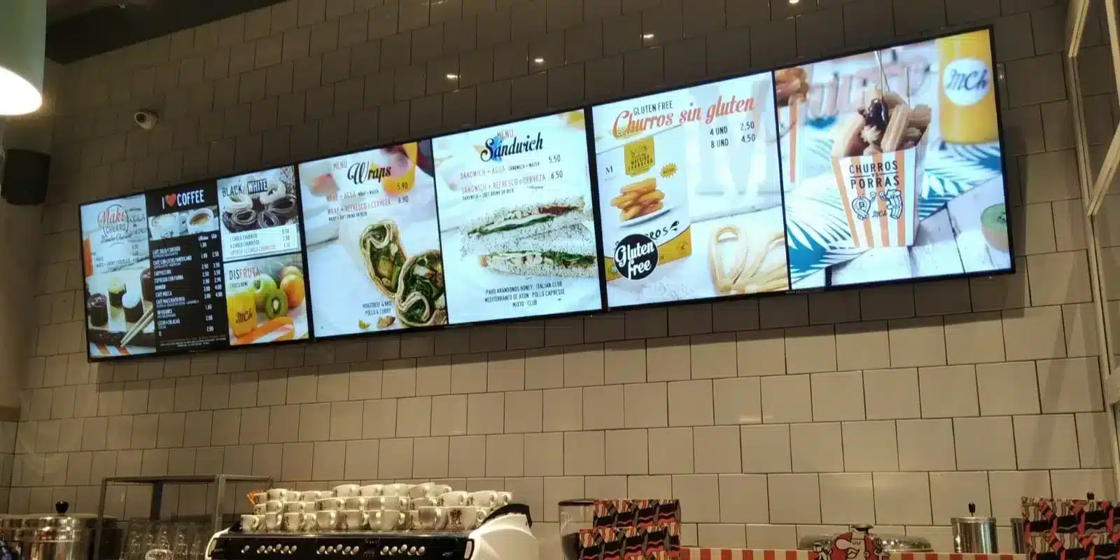 Restaurant digital displays_2